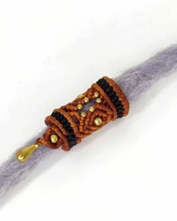 Abalorios de macramé dorados