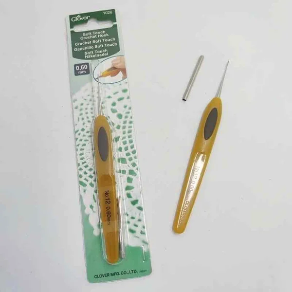 Aguja de ganchillo Clover Suave con Capuchón