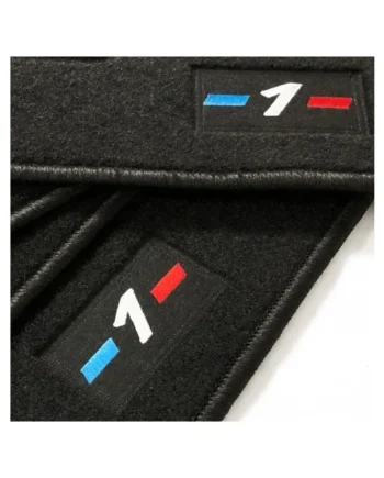 Alfombrillas BMW Serie 1 E82 Coupé (2007 - 2013) a medida logo
