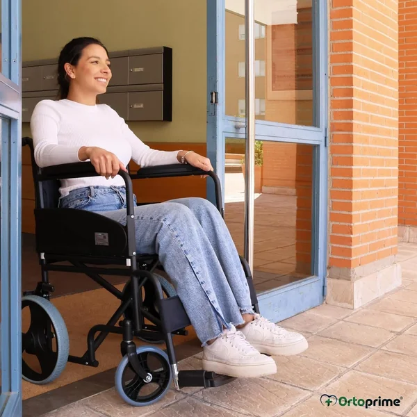 ALQUILER MENSUAL Silla de Ruedas Plegable Ortopédica