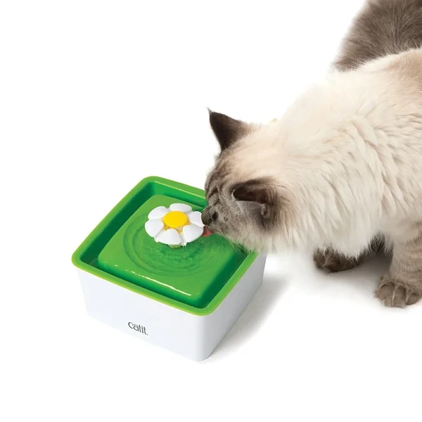 Asequibilidad se encuentra con calidad en Productos Para Gatos's colección de Catit Bebedero Fuente Flower Mini de 2024.