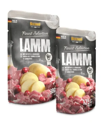 Belcando sobre comida húmeda perros Cordero patata y arándanos