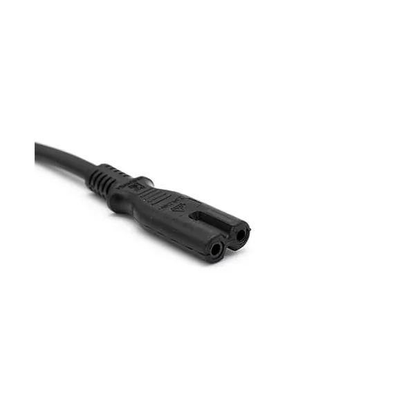 Cable de alimentacion IEC-320-C7 1.5 M Negro