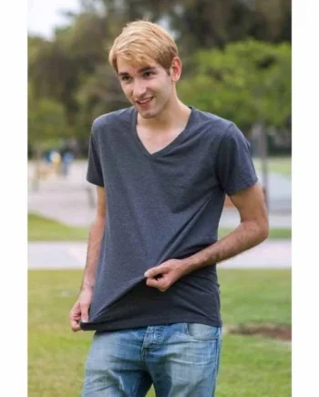 Camiseta cuello pico antimosquitos hombre