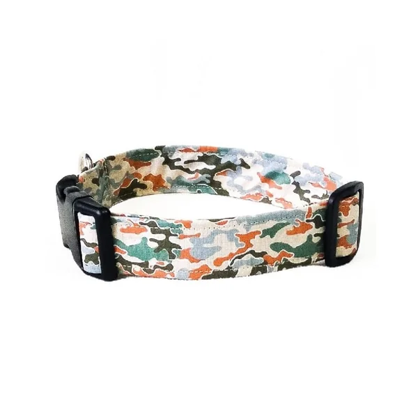 Collar de click modelo "Camuflaje Multicolor"