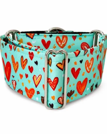 Collar Martingale Corazones