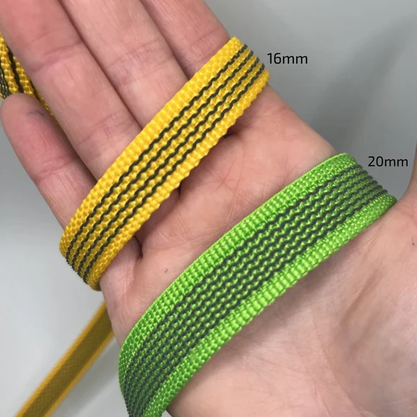 Correa de nylon engomada con asa. 16mm x 5m