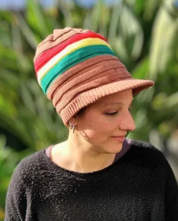Gorro Rasta Brim Cuadrado de Algodón con Visera
