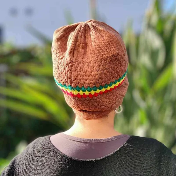 Gorro Rasta Efecto Gotas con Visera - Marrón y Rasta