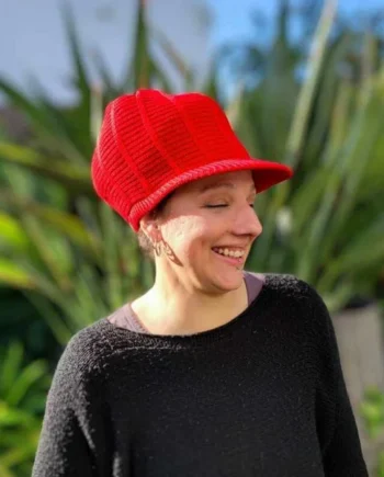 Gorro Rasta Rojo de Algodón con Visera