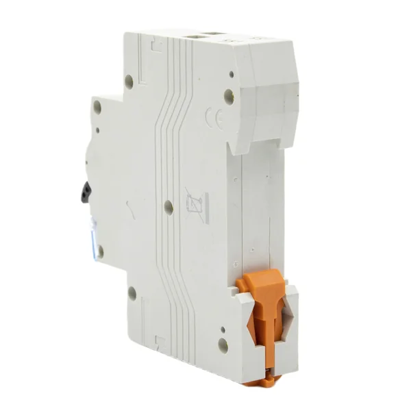 Interruptor Automatico industrial monofasico 1P+N DPN Blanco 16 A
