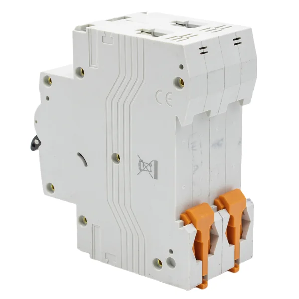Interruptor magnetotermico residencial 1P + Neutro Curva C Blanco 40 A