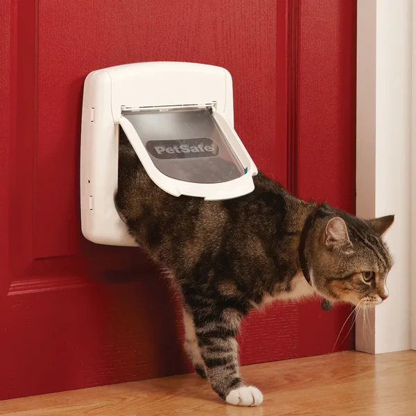 Oferta exclusiva en línea: hasta un 70% de descuento en PetSafe Gatera Magnetica N 400 Blanca en Productos Para Gatos en le Valencia España.