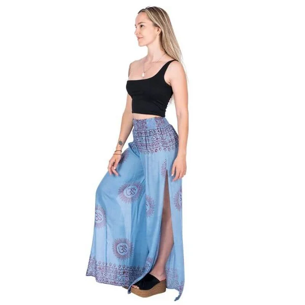 Pantalón Om con abertura