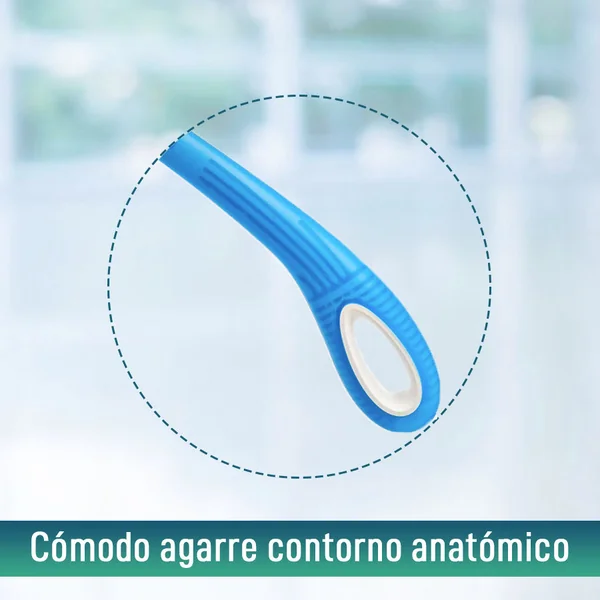 Peine Desenredante con Dientes Curvados y Mango Largo