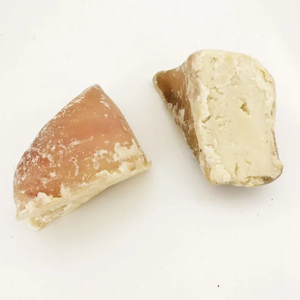 Pezuña bovina con grasa de cordero