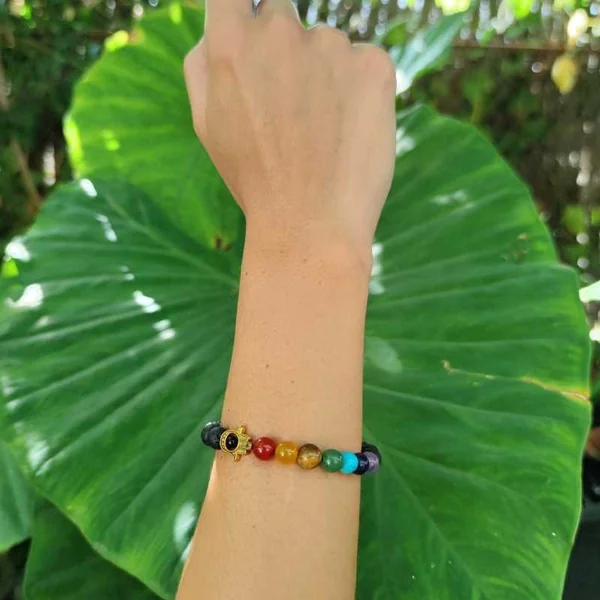 Pulsera de Piedra de Lava - Hamsa - Chakra
