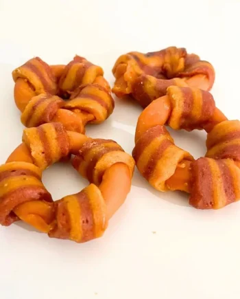 Rosquillas de pollo y "tocino"