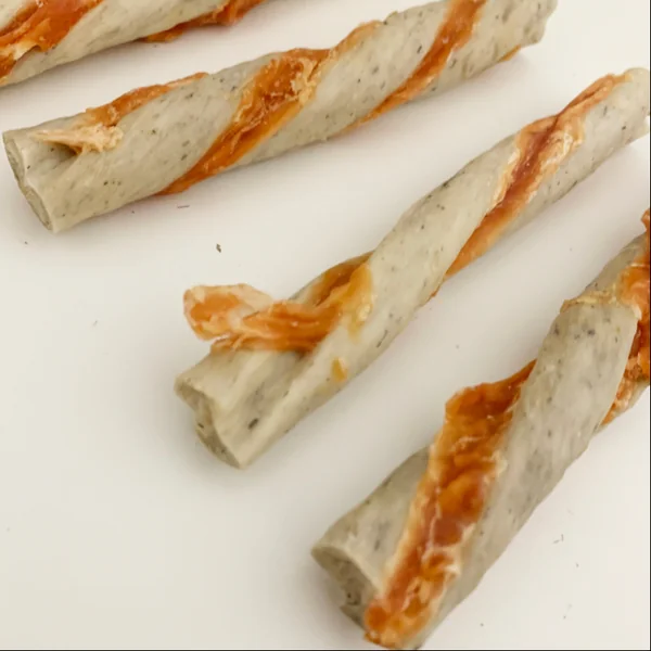 Twister de piel de vacuno, tripa y pollo SnackOMio
